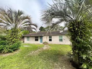 601 Andys Ct, Orange City, FL 32763 MLS V4947211