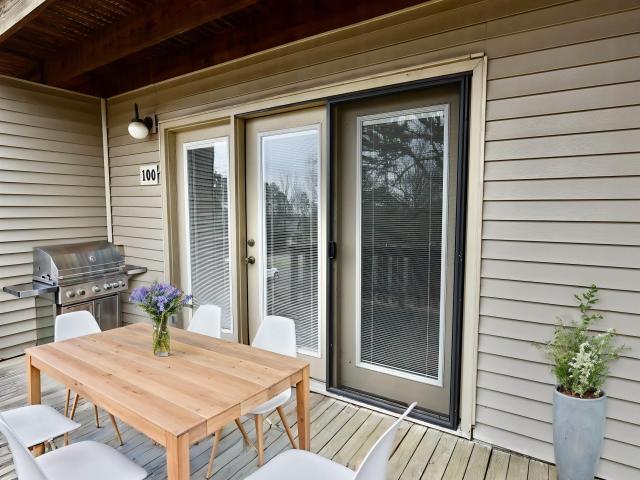 601 Dave Creek Parkway # 100