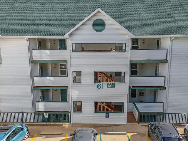 601 Park Place Drive 4D
