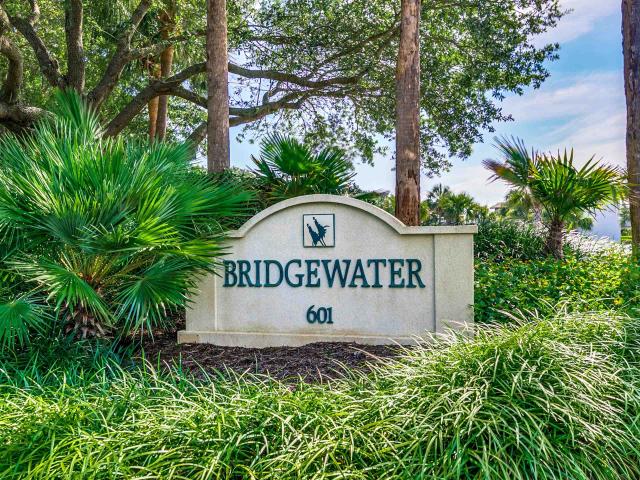 601 Retreat Beach Circle 314
