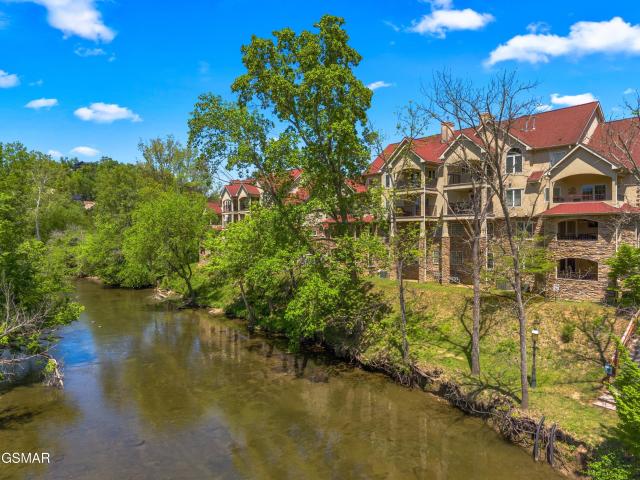 601 River Place Way UNIT B101