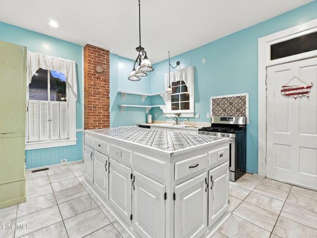 601 W Main Street