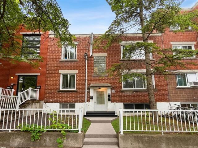6027 Rue D'Aragon