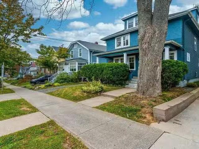 6021 Shirley Street, Halifax, NS, B3H 2M9 house for sale Li.