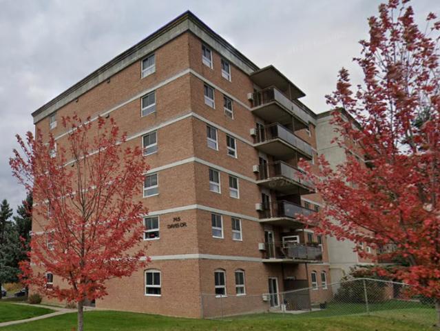 602 745 Davis Dr, Kingston, ON K7M 8J4