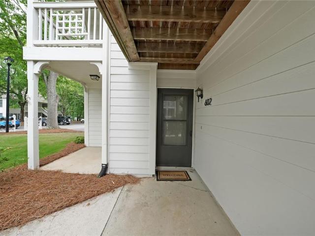 602 Abingdon Way