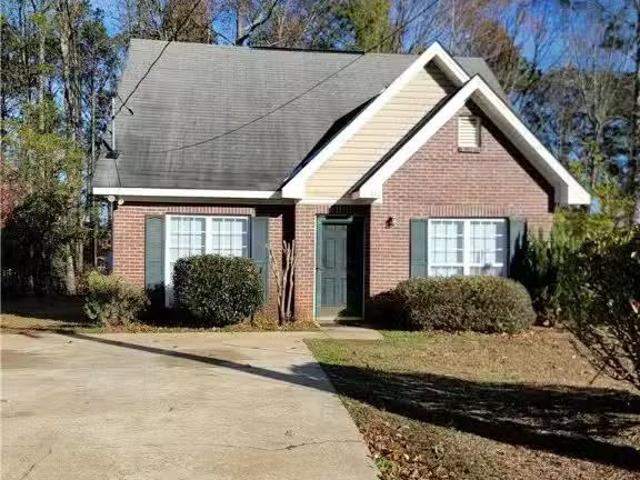 602 EDMON AVE, OPELIKA, AL 36804