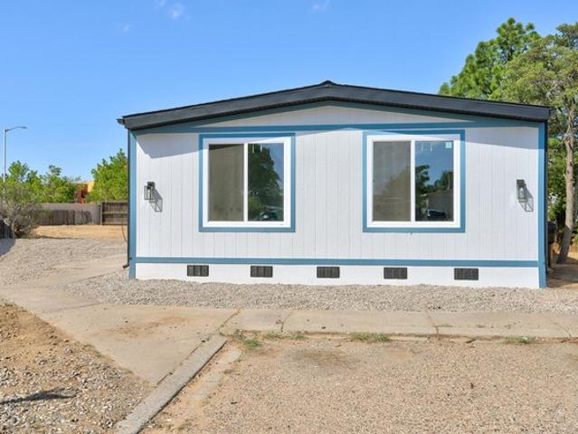 602 Fountain Ct SE, Rio Rancho, NM 87124
