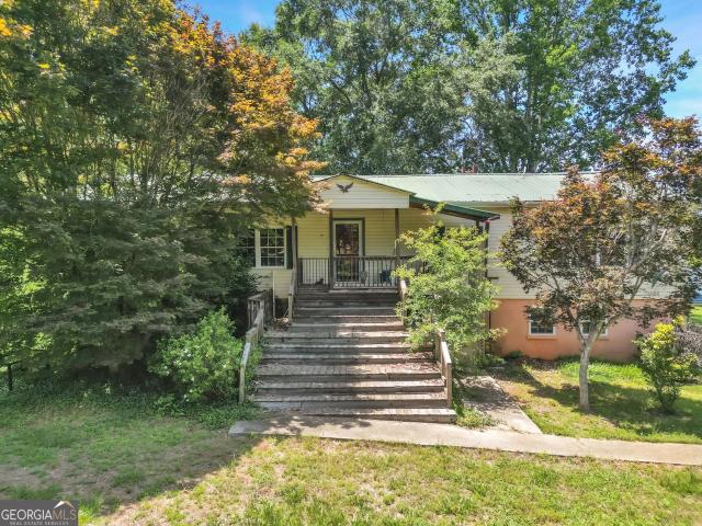 602 Harper Road