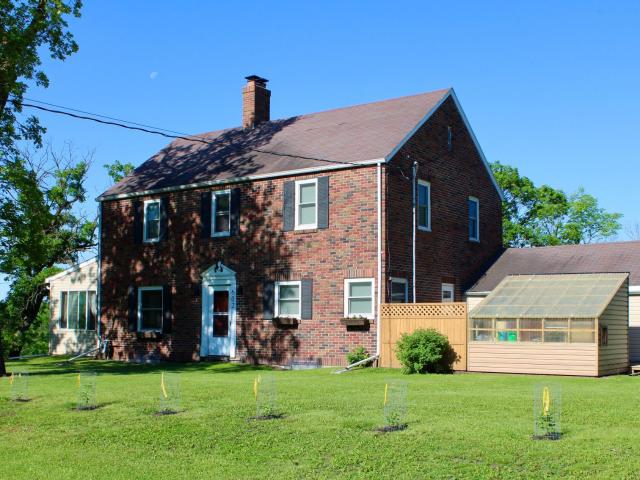 602 Marshall Avenue NE