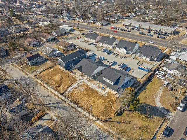 602 n providence rd 100