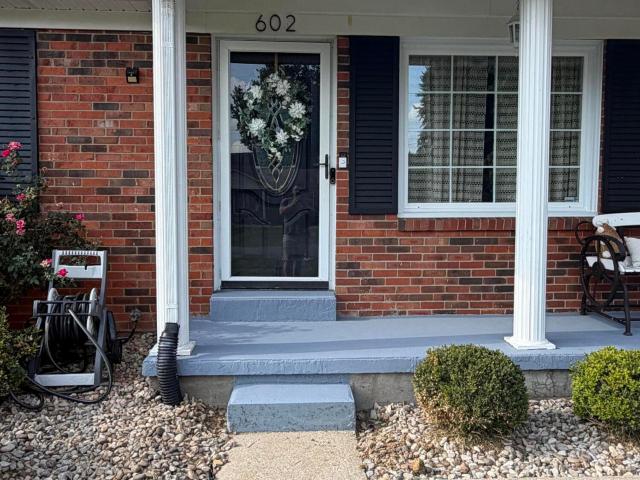 602 Nally Ct