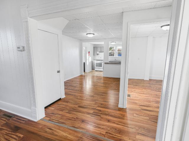 602 S 4th Street