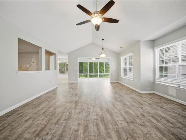 602 Sawgrass LN # 6