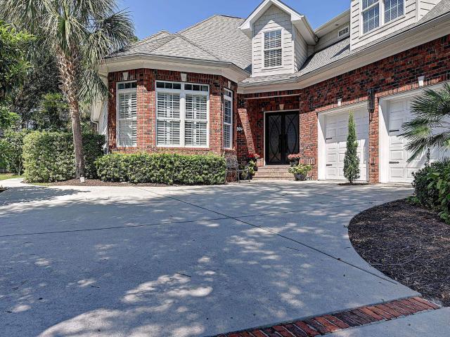 602 Sea Vista Ln