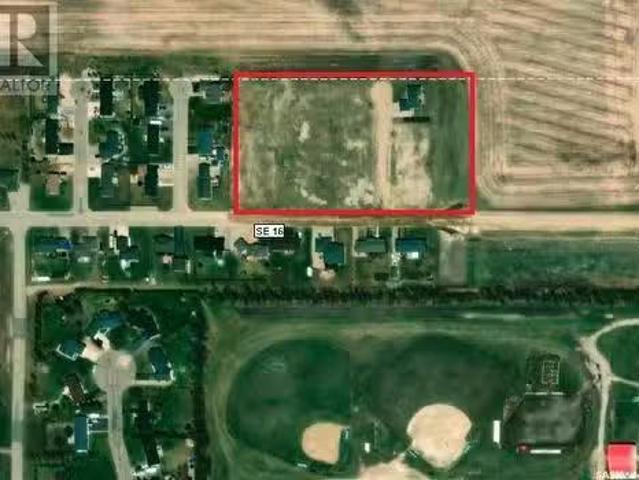 602 Prairieview Street, Arcola, SK, S0C 0G0 vacant land for.