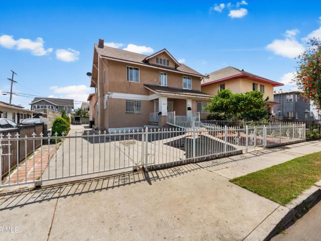 602 W 40th Pl, Unit 3, Los Angeles, CA 90037 | MLS #26003