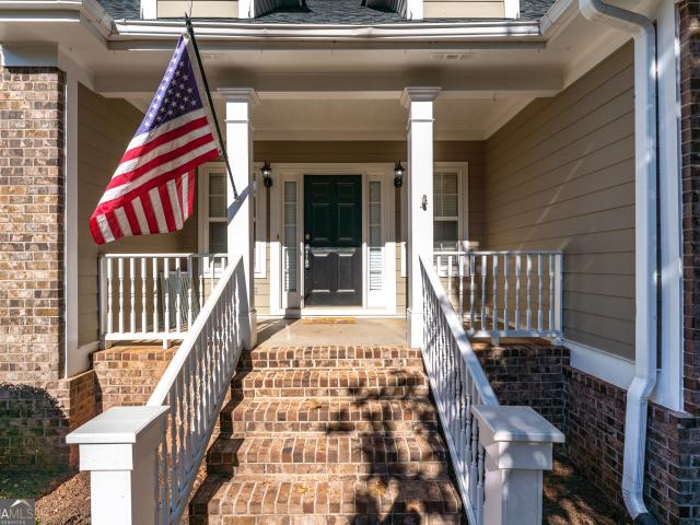 602 Trellis Court