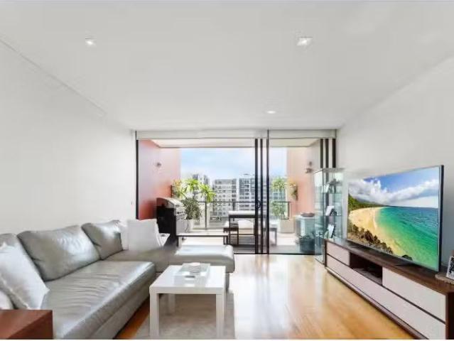 603/53 61 Crown St, Wollongong Apartment for rent Listed by K.