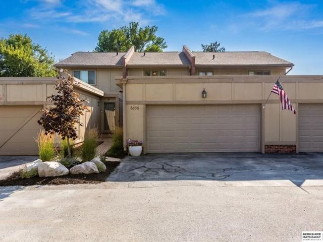 6036 Oakcrest Plz Unit 10, Omaha, NE 68137