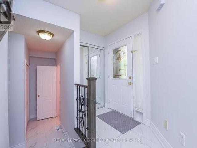 6037 Clover Ridge Crescent, Mississauga, ON, L5N 7B4 house for sale | Listing ID W13628 | Royal LePage