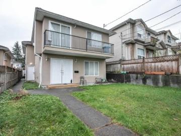 6030 Woodsworth Street, Burnaby, BC, V5G 1S8 duplex for sale | Listing ID R3135 | Royal LePage