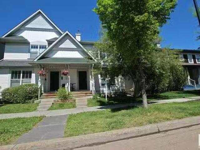 6032 South Terwillegar Boulevard, Edmonton, AB, T6R 0K6 hous.