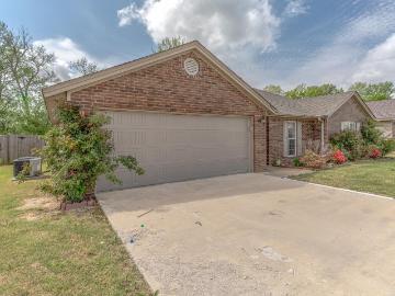 6033 Spencer Dr