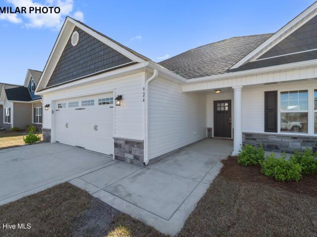 603 Barlowe Lane