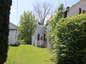 603 E Clyde St, Frankton, IN 46044 | MLS #22096