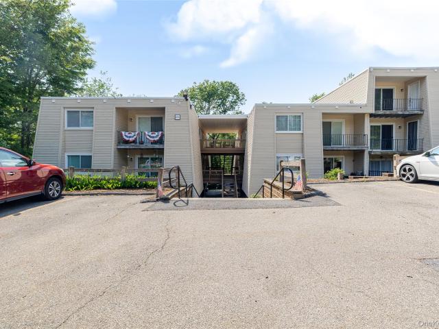 603 Fox Run Lane