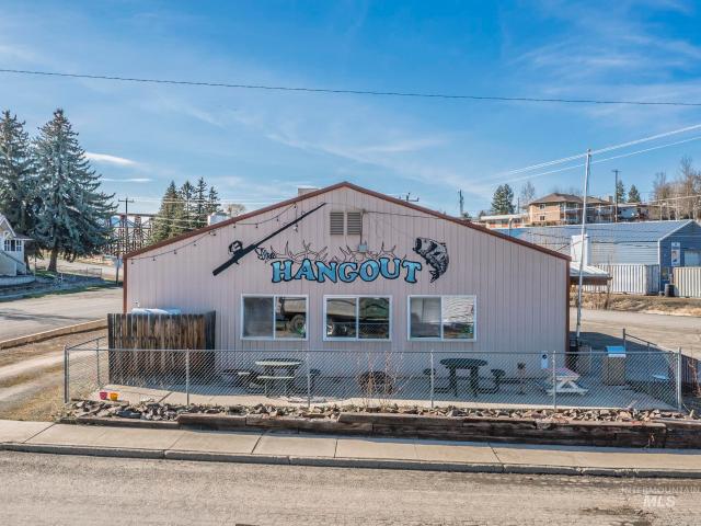 603 Front Street