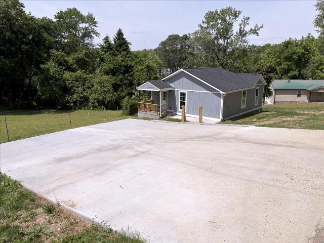 603 Orchard Terrace