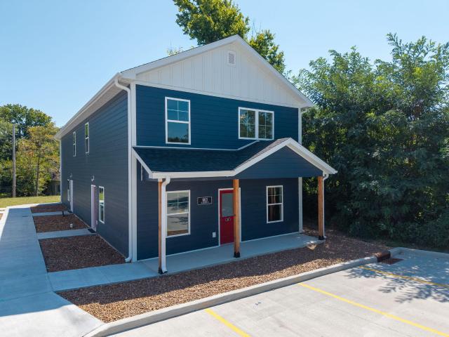 603 N 4TH ST 102