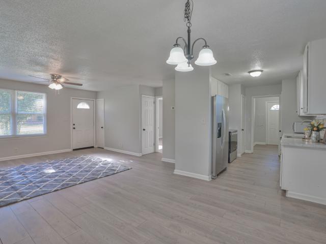 603 Spruce Dr