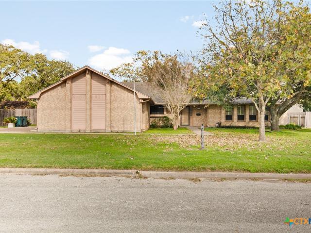 603 Suzanne St, Edna, TX 77957 | MLS #600652
