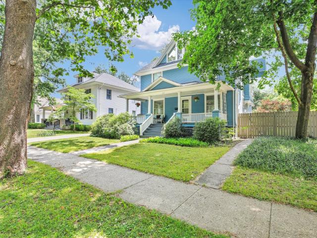 603 W Illinois Street