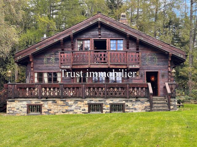 6044. Wunderschönes Luxus Chalet zum Verkauf in Crans Montana