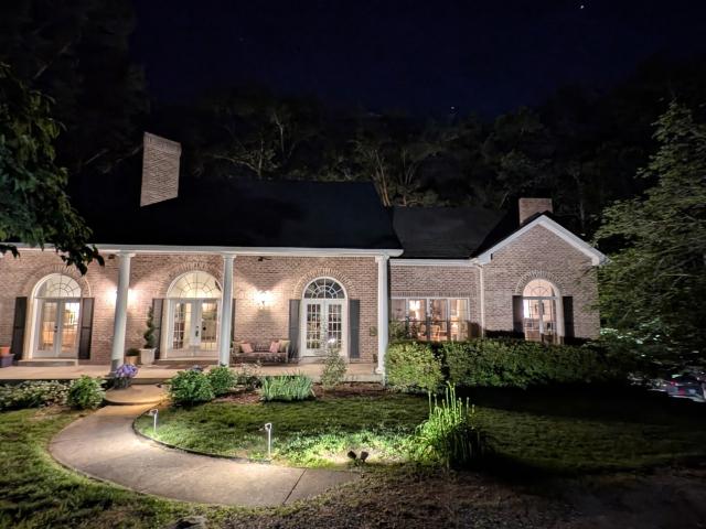 6045 Carter Ln
