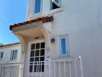 60469332 142 Ivy St