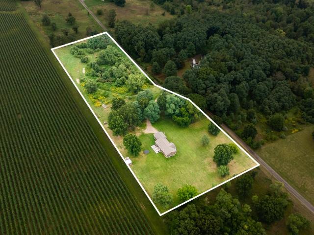 6048 Territorial Road