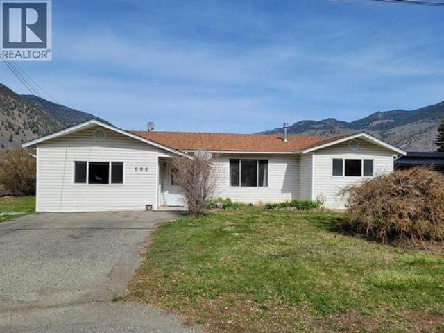 604 11Th Avenue, Keremeos, BC, V0X 1N3 house for sale | Listing ID 10375 | Royal LePage