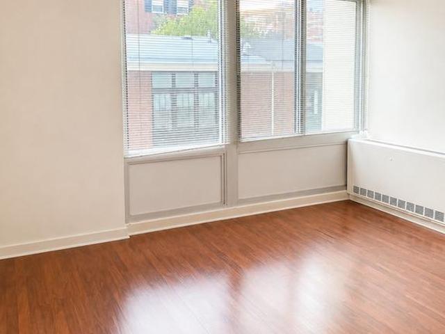 604 36 S Washington Square # 118