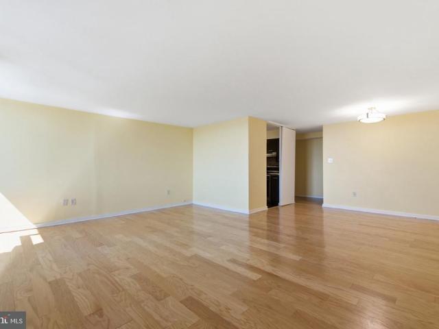 604 36 S Washington Square # 2505