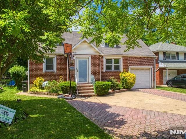604 Broad Avenue, Leonia, US, NJ
