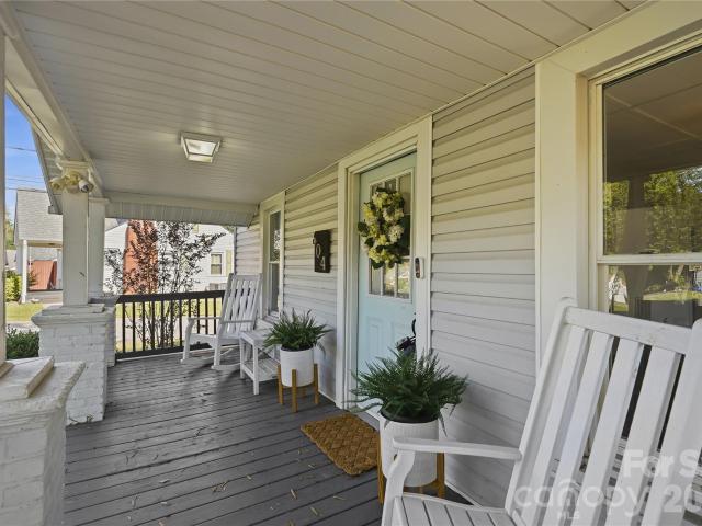 604 Fairview Street