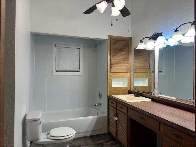 604 Harrel Ave, Bynum, TX 76631 | MLS #21296