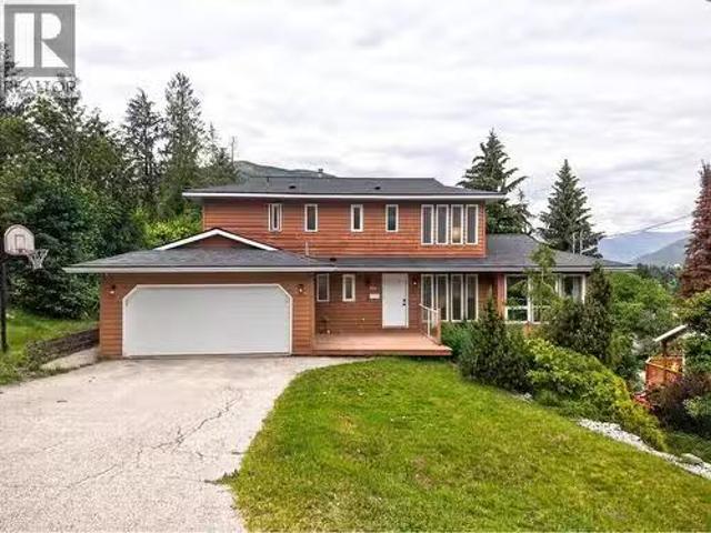 604 Innes Street W, Nelson, BC, V1L 3J3 house for sale List.