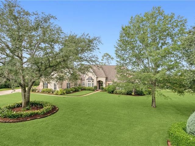 604 Northwoods Drive