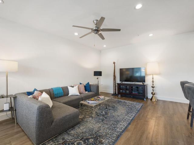 604 North Bluff Dr # 144